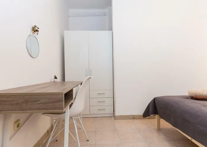 招待所 Kucera 罗维尼