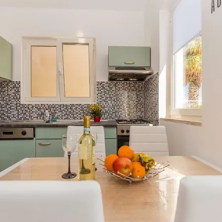 게스트하우스 Kucera 3*